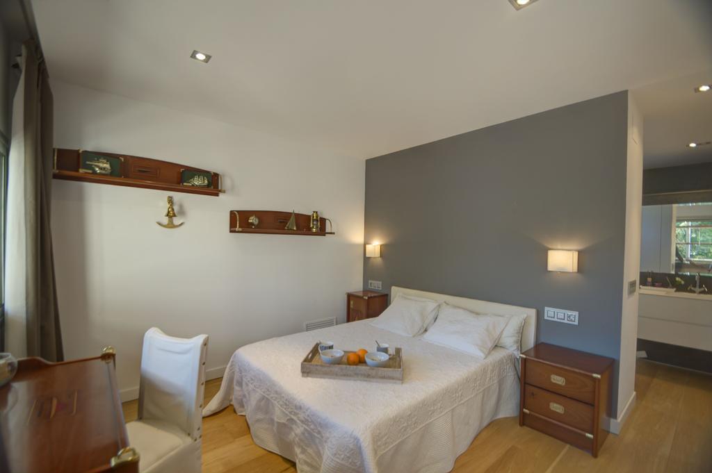 Villa Tarantino Sitges Eksteriør billede